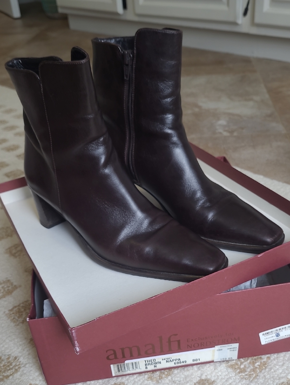 Amalfi Nordstrom Brown Leather Squared -Toe Ankle Boots